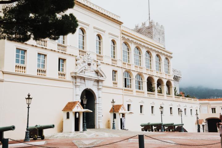 Fürstenpalast Monaco thealkamalsontheroad