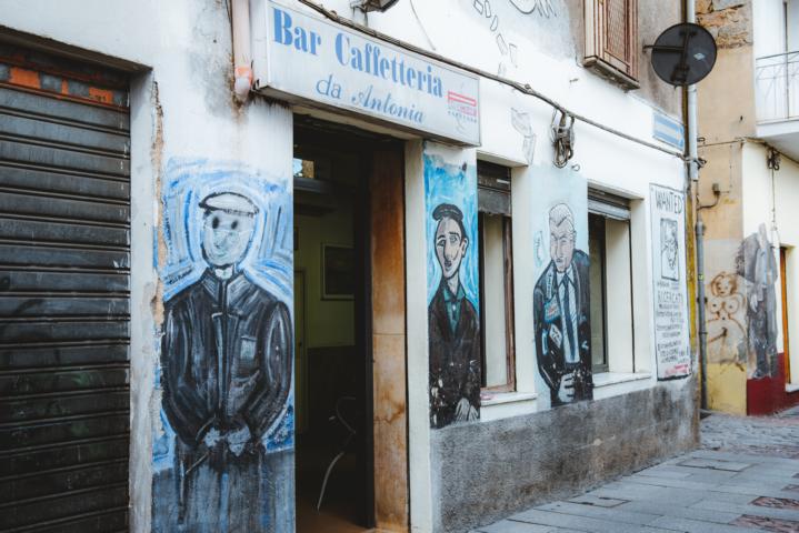Bar in Orgosolo Ostküste Sardinien thealkamalsontheroad