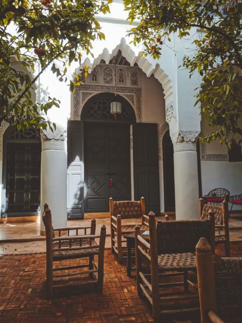 Innenhof in einem Riad Marokko thealkamalsontheroad