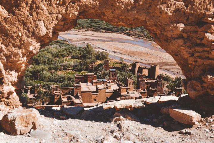 Blick von der Kashba auf Ait-Ben-Haddou Marokko thealkamalsontheroad