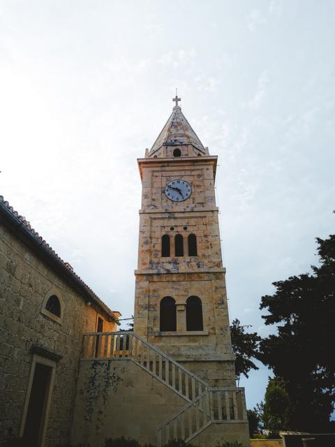 Kirche von Primosten Kroatien thealkamalsontheroad