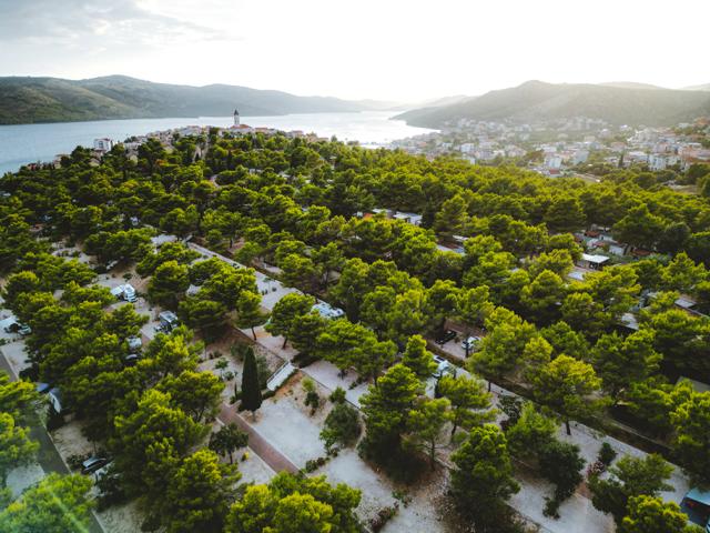 Campingplatz nahe Trogir Kroatien thealkamalsontheroad