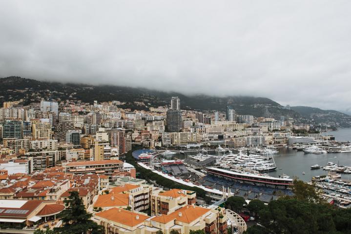 Monaco mit Hund bereisen