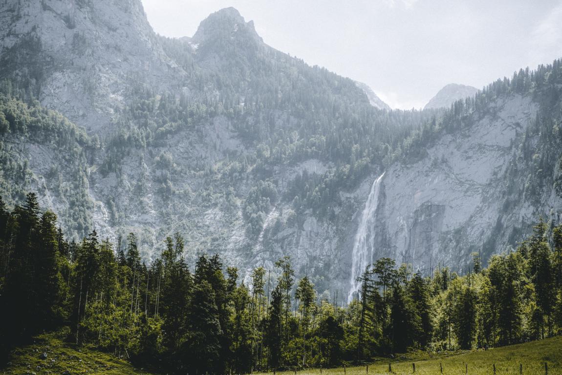 Röthbachwasserfall von der Ferne