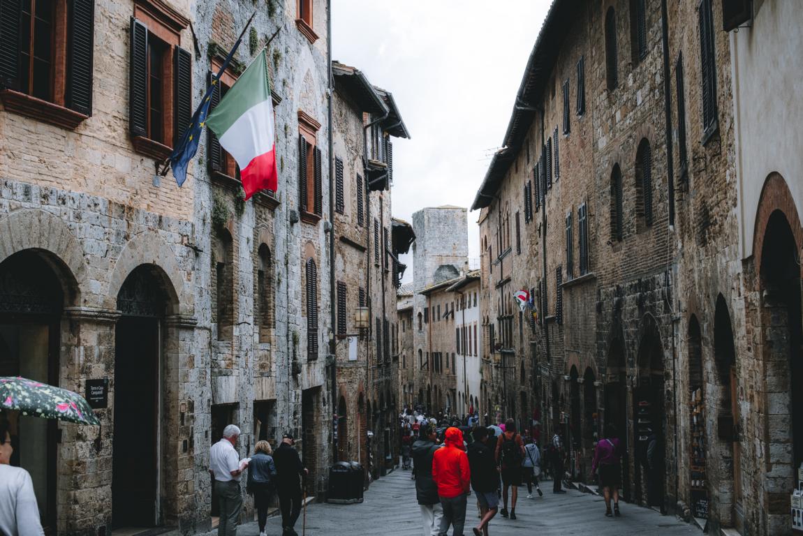 Einkaufsstraße in San Gimignano